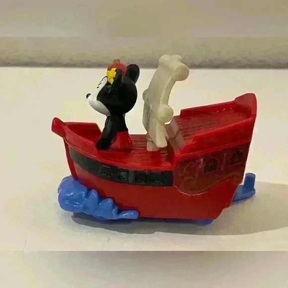 Disney Walt Disney Word Pirates Of The Caribbean Mickey Mouse - Picture 1 of 9